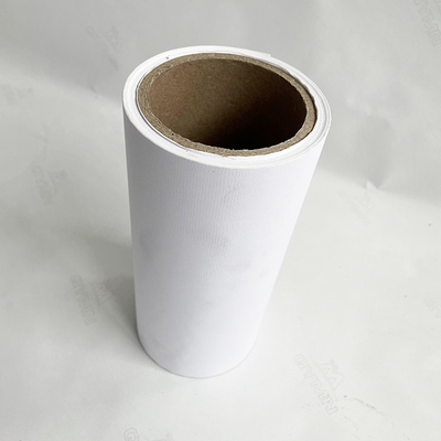 Etiqueta adesiva 1080mm do pneumático de 55GSM 60GSM com o forro branco do papel glassine 80G